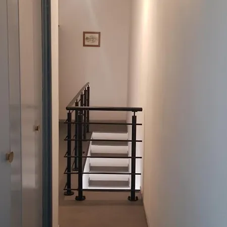 Maison Entiere Garage A 5 Minute A Pied Des Grands Buffets Et Centre Narbonne